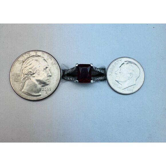 Estate Sterling Silver 925 Red Emerald Cut Gemstone Ring Split Shank Size 8 - Picture 8 of 11